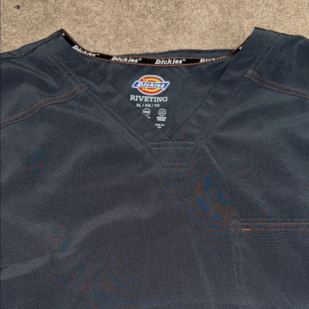 Dickies Charcoal V-Neck Scrub set